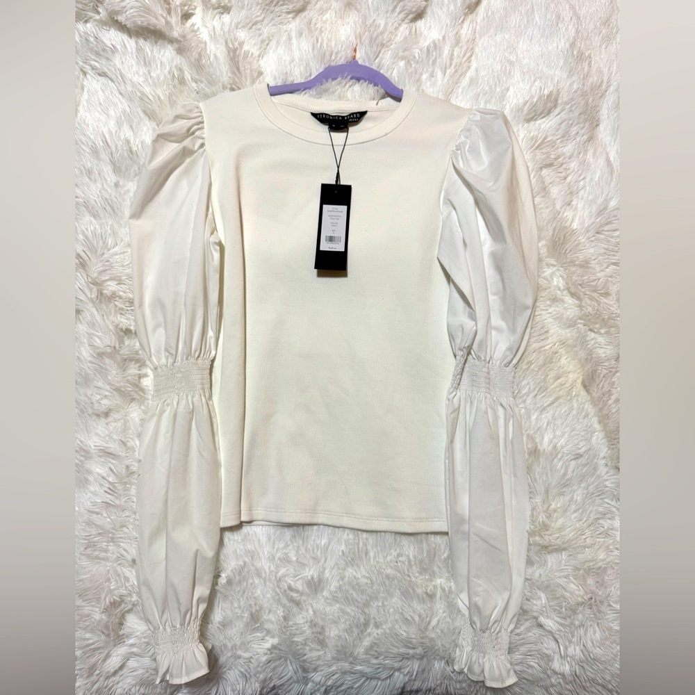 Veronica Beard White Size M Top.  NWT